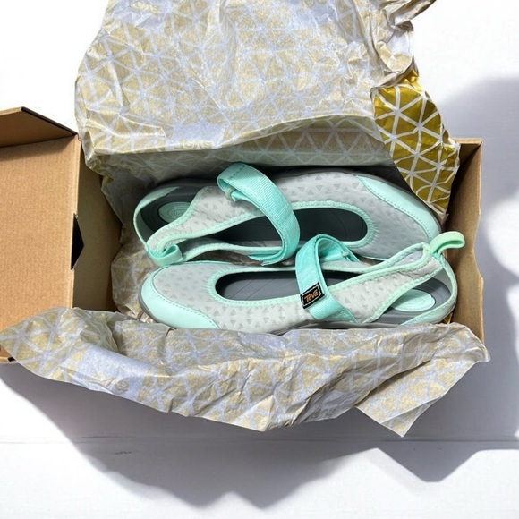 🌻NEW Teva Northwater Glacier Bay Gore Strap Mary Jane Strappy Sandals Size 8.5 - Picture 9 of 12